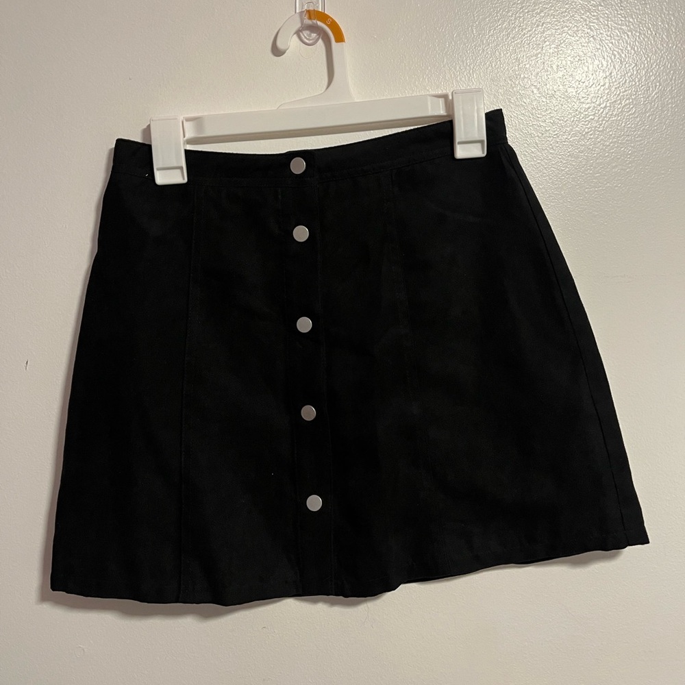 Black skirt